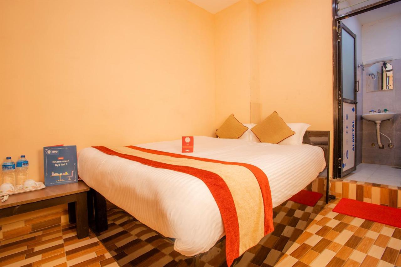 Oyo 142 Co International Guest House Kathmandu Esterno foto